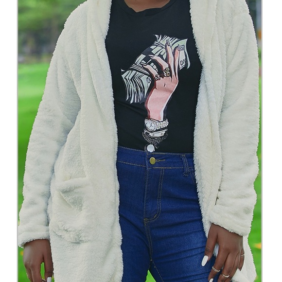 NWT WHITE PLUSH CARDIGAN!!! - Picture 4 of 6